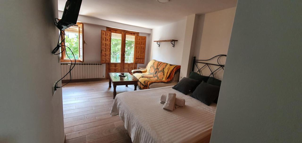 Apartamentos Casa Botes II เกว็งกา ภายนอก รูปภาพ