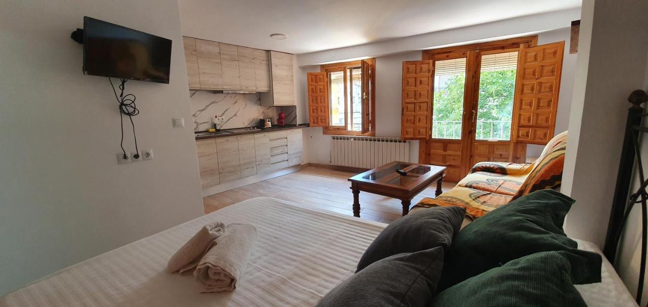 Apartamentos Casa Botes II เกว็งกา ภายนอก รูปภาพ