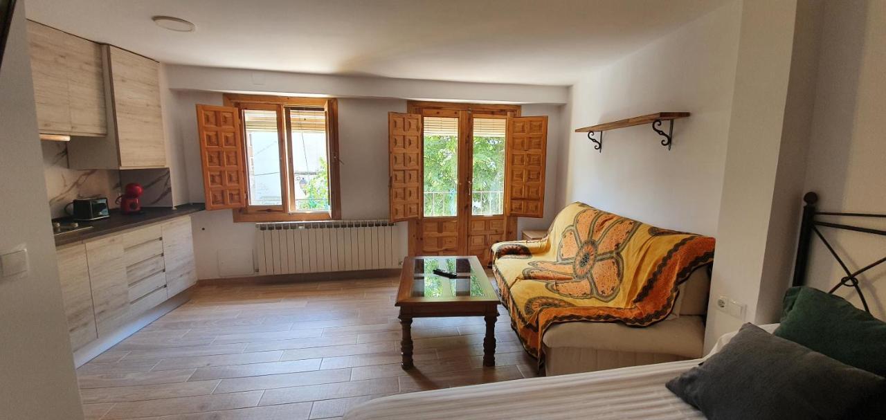 Apartamentos Casa Botes II เกว็งกา ภายนอก รูปภาพ